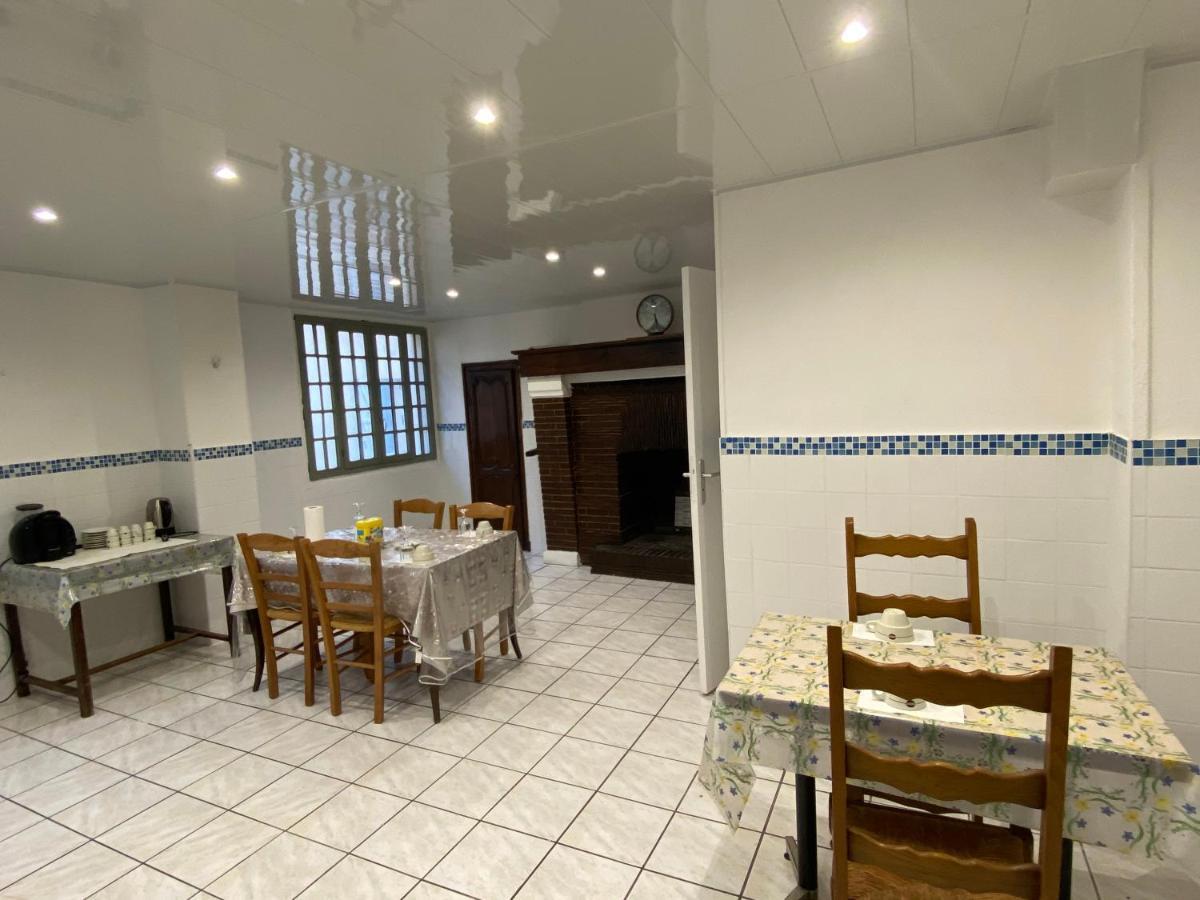 Hotel Normandy Dreux Exterior foto